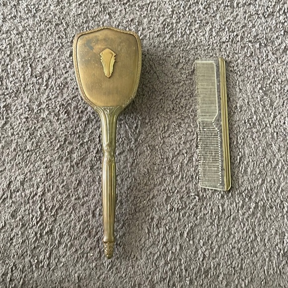 Vintage Brush and Comb Set - Picture 1 of 5
